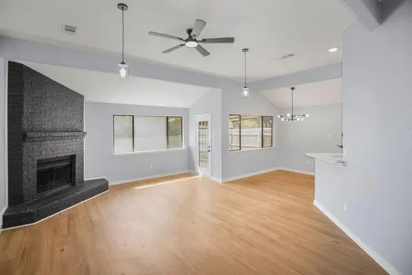 Arlington, TX 76018,400 Kalmia Drive