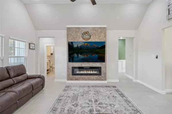 Fort Worth, TX 76126,5437 Gebron Drive