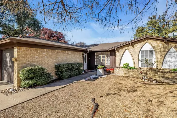 Edgecliff Village, TX 76134,2012 York Drive