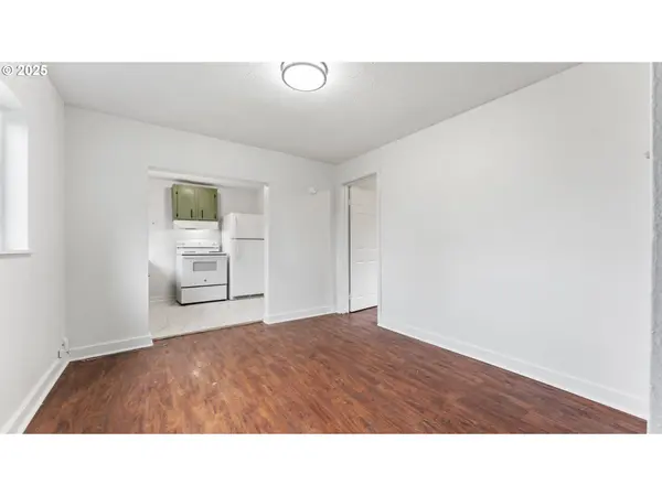 Coos Bay, OR 97420,925 CROCKER ST