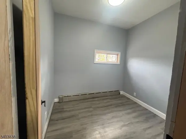 Paterson City, NJ 07503,422 Trenton Ave