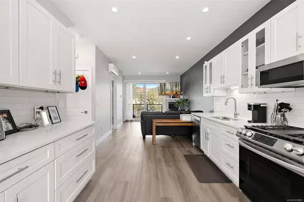 Langford, BC V9C 2Y4,920 Turnstone Ridge