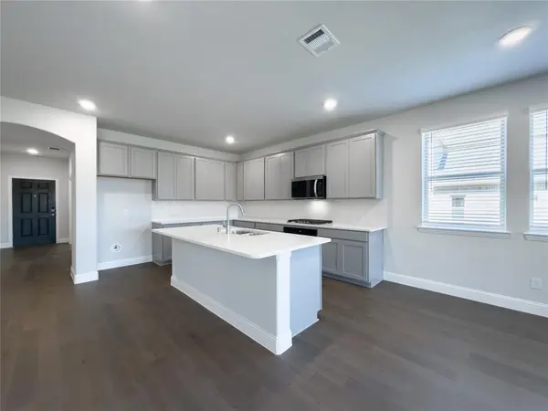 Fate, TX 75087,421 Plains Place