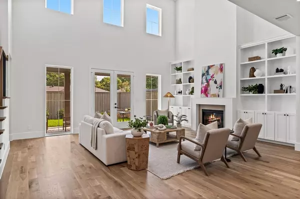 Dallas, TX 75238,9124 Lynbrook Drive