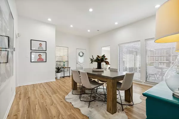 Dallas, TX 75248,6134 Black Berry Lane