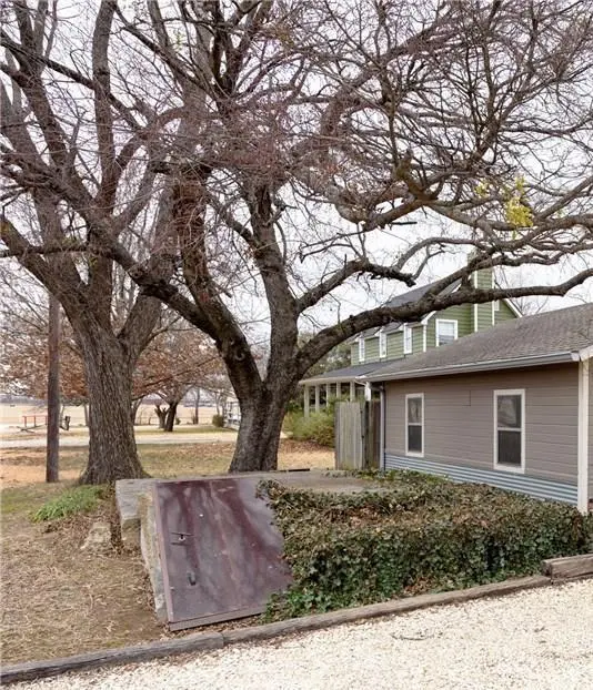 Ponder, TX 76259,201 Shaffner Street