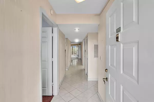 Fort Lauderdale, FL 33321,7377 Granville Dr #311