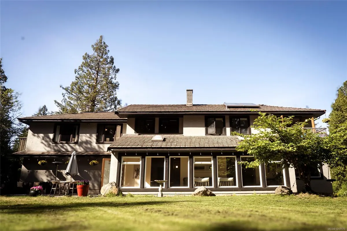 Nanaimo, BC V9T 6G9,6866 Doumont Rd