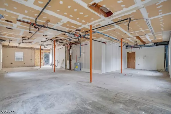 Glen Ridge Boro Twp., NJ 07028,230 Sherman Ave