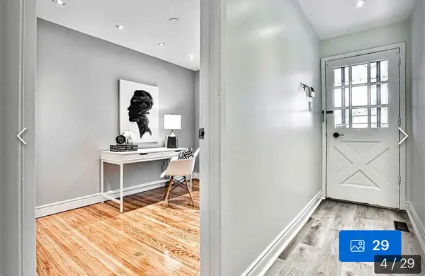 14 Fontainbleau DR, Toronto C07, ON M2M 1N9