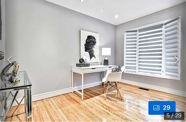 Toronto C07, ON M2M 1N9,14 Fontainbleau DR