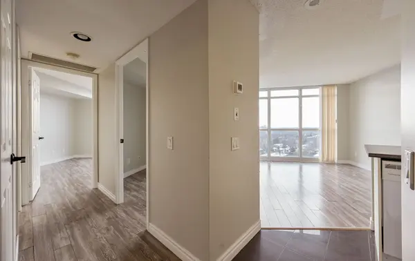 Toronto C14, ON M2N 7B5,28 Harrison Garden BLVD #2205