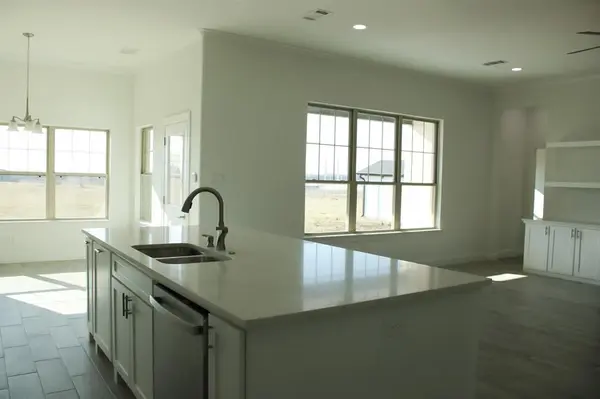 Decatur, TX 76234,102 Country Road 4511