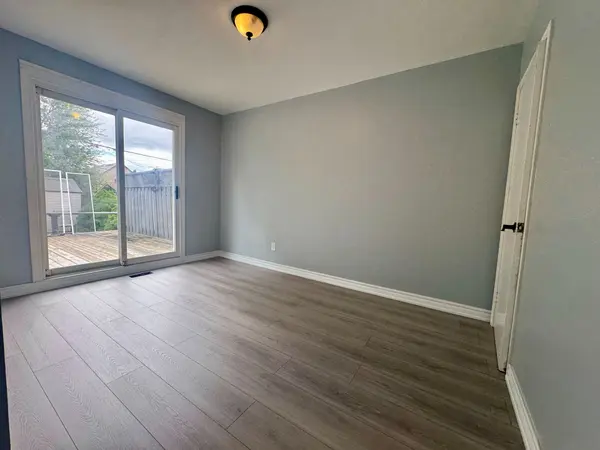 Toronto W10, ON M9V 1S7,29 Monterrey DR