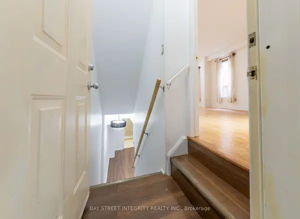 Mississauga, ON L5M 7E4,5657 Raleigh ST #(BSMT)