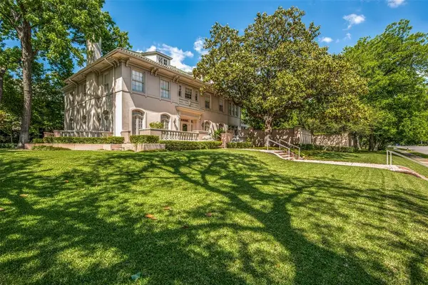 4700 Lakeside Drive, Highland Park, TX 75205