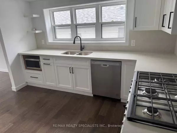 298 South Kingsway N/A S #Main Floor, Toronto W01, ON M6S 3T9