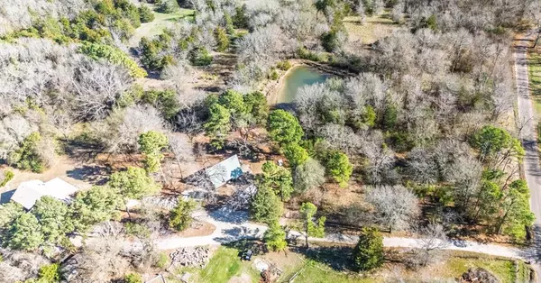 Commerce, TX 75428,3879 County Road 4220