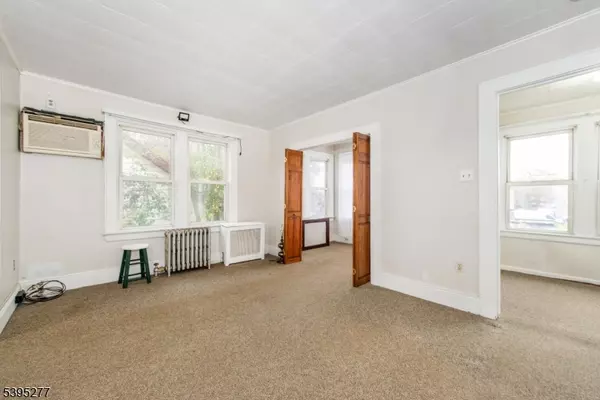 Bloomfield Twp., NJ 07003,16 Willet St