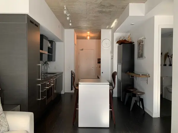 Toronto C01, ON M6K 0B4,1030 King ST W #1201