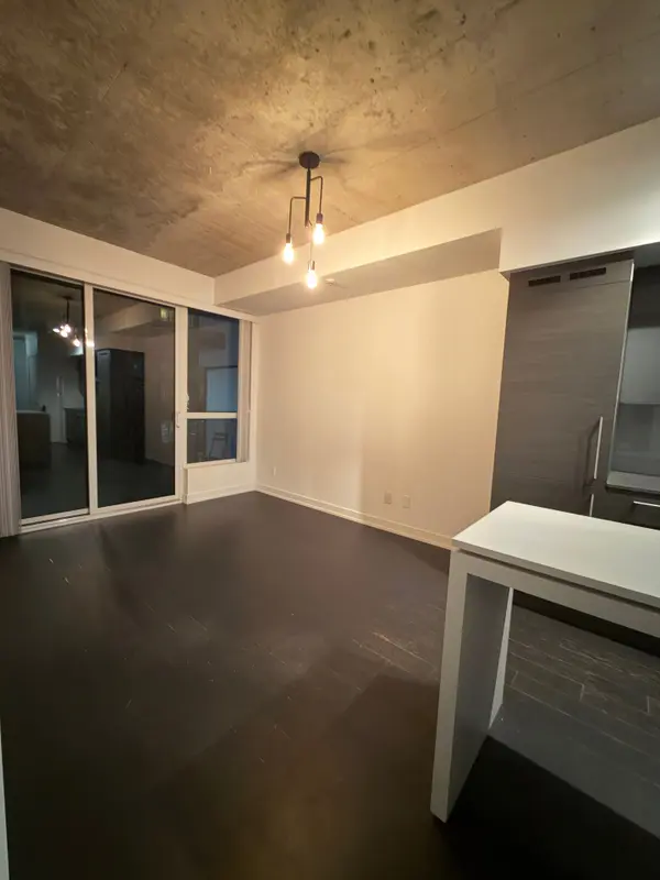 Toronto C01, ON M6K 0B4,1030 King ST W #1201