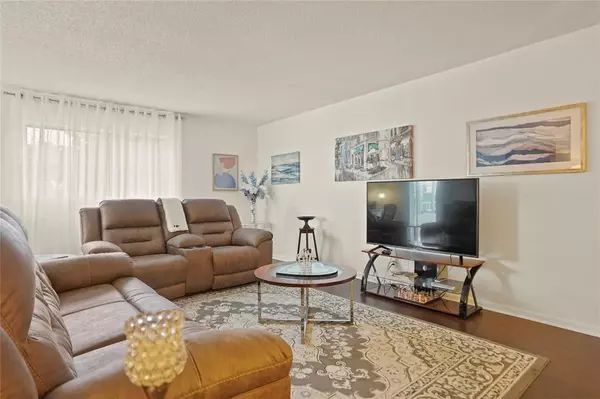 Lauderhill, FL 33313,4750 NW 22nd Ct #410