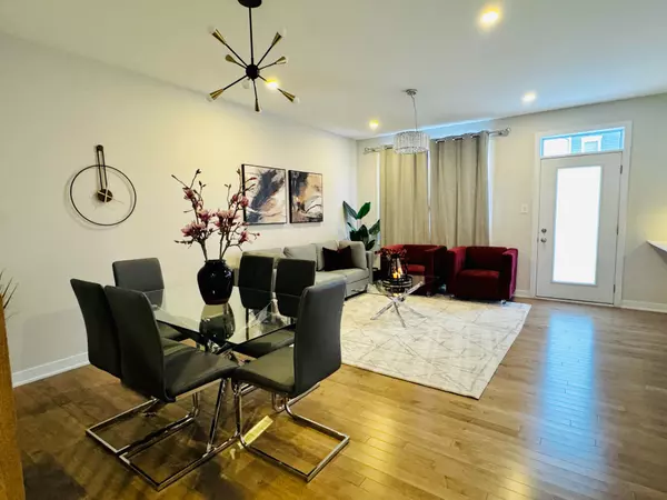 Barrhaven, ON K2J 6X7,431 Epoch ST