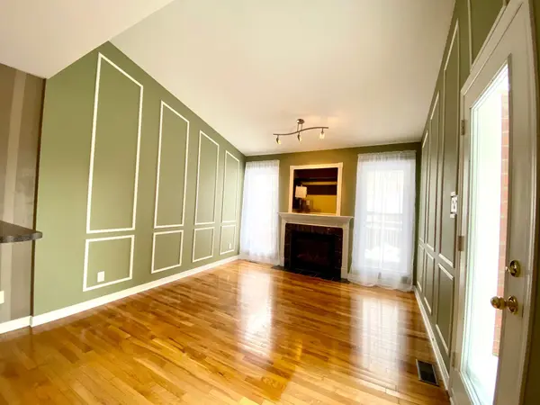 Blossom Park - Airport And Area, ON K1V 1Y1,684 Wild Shore CRES