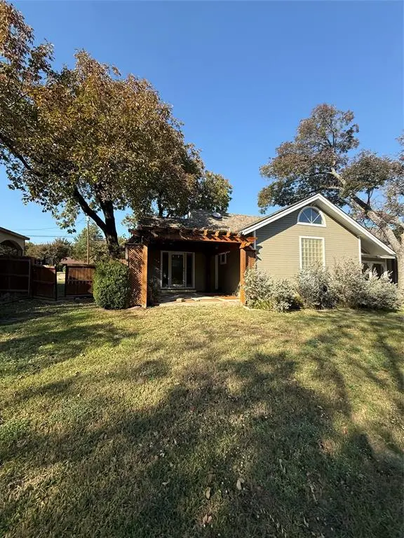 Duncanville, TX 75116,1216 Los Altos Lane