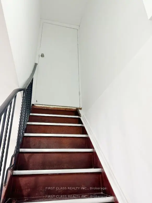 Toronto E01, ON M4L 3A3,338 Rhodes AVE #Basement