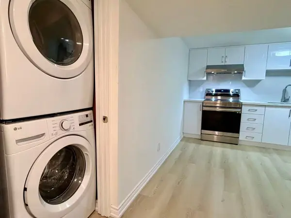 Toronto E07, ON M1S 3K5,116 Briarscross BLVD #Lower