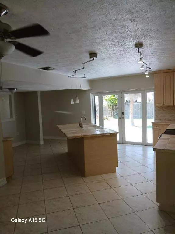 Palmetto Bay, FL 33157,17131 SW 85th Ave