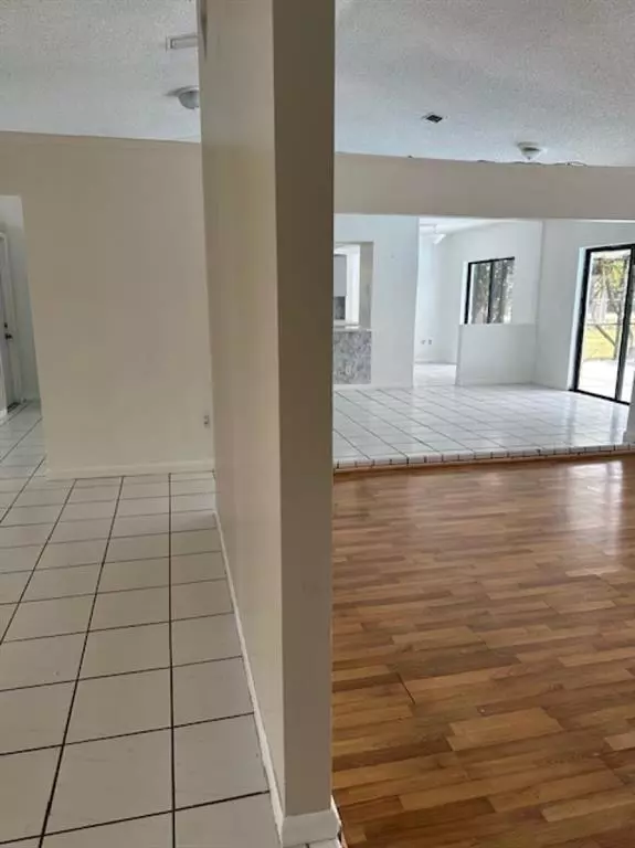 Homestead, FL 33031,16700 SW 277th St