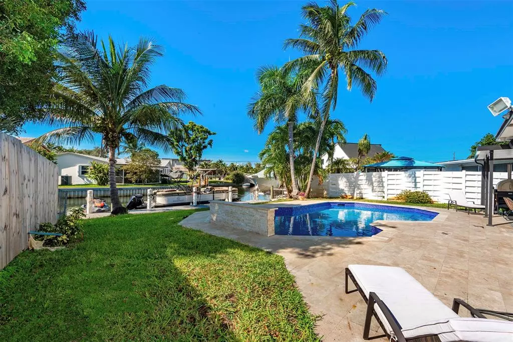 Dania Beach, FL 33004,825 Argonaut Isle