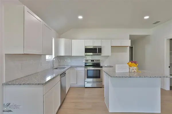 Abilene, TX 79603,2563 Bel Air