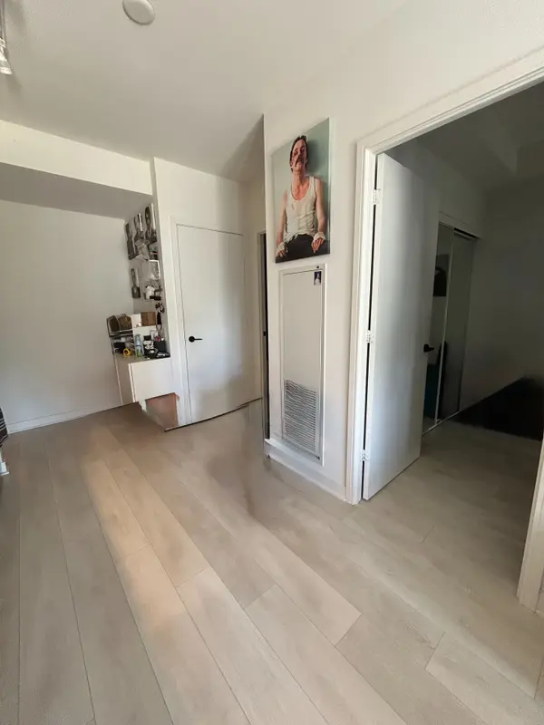 Toronto C08, ON M5A 1G9,35 Rolling Mills RD #N813