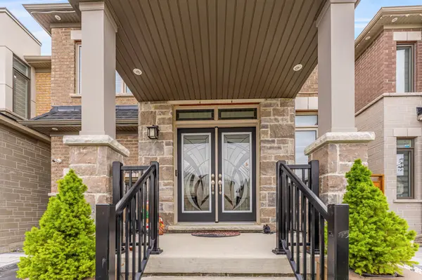 Whitby, ON L1P 0H2,49 Ogston CRES