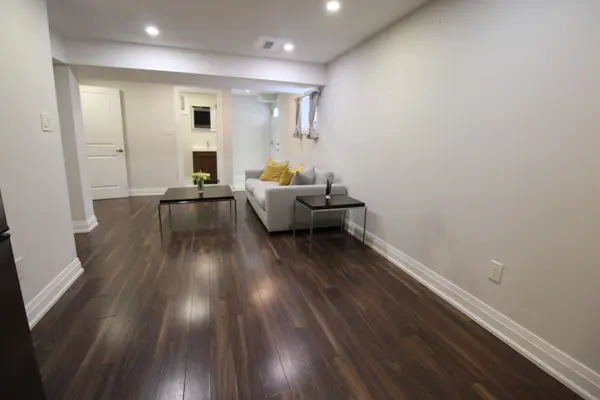 Richmond Hill, ON L4E 4V5,158 Kingshill RD #Lower