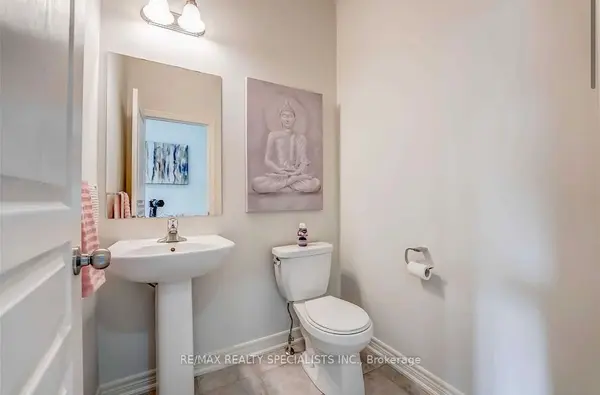 Brampton, ON L7A 4C1,76 Humberstone CRES