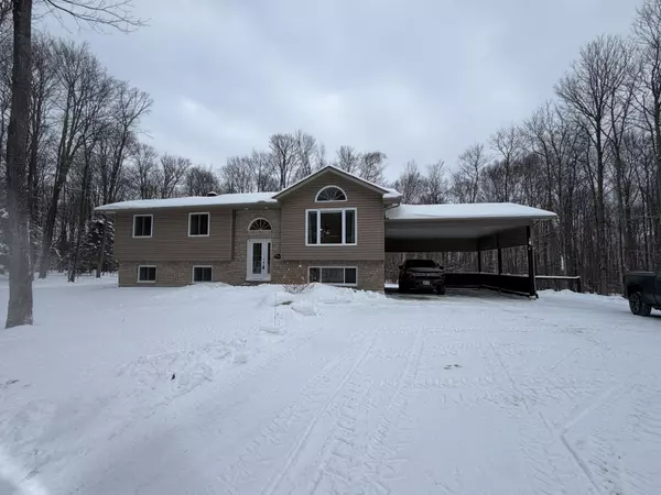 Nipissing, ON P0H 1Z0,176 SKI HILL RD