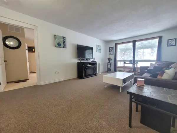 North Huron, ON N0G 2W0,28 BRIARWOOD CRES