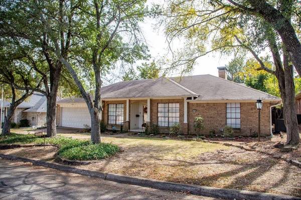3320 E Houston Street, Paris, TX 75460
