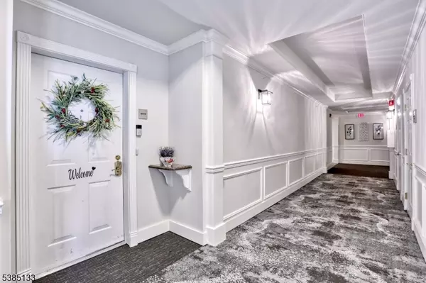 Wanaque Boro, NJ 07465,8415 Warrens Way