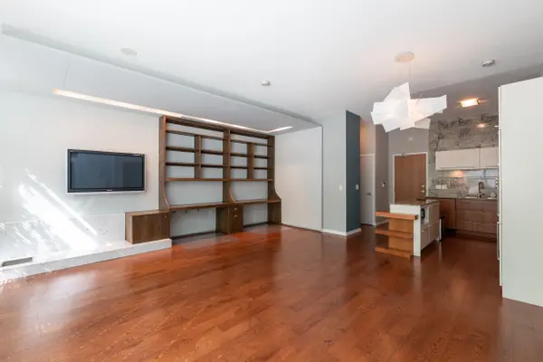 219 Fort York BLVD #102, Toronto C01, ON M5V 1B1