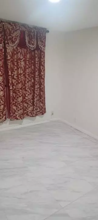 Lauderhill, FL 33313,4043 NW 16th St #102