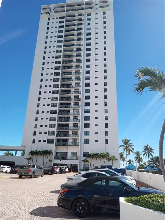 2301 S Ocean Dr #1408, Hollywood, FL 33019