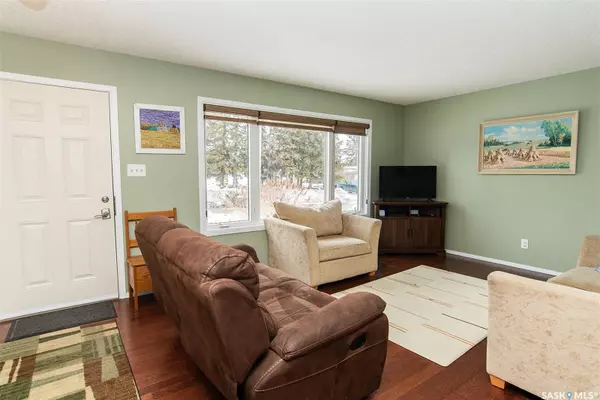 Wynyard, SK S0A 4T0,512 4th STREET E