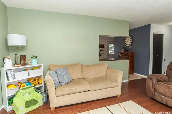 Wynyard, SK S0A 4T0,512 4th STREET E