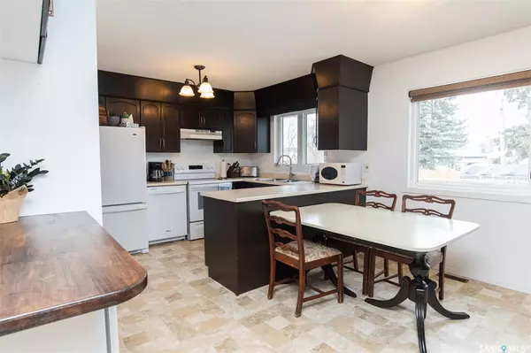 Wynyard, SK S0A 4T0,512 4th STREET E