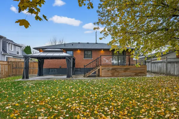 Burlington, ON L7R 3P3,2298 Fassel AVE